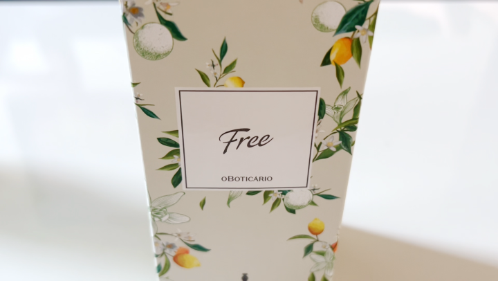 Análise de embalagem Boticollection Free - Carolina Escafura